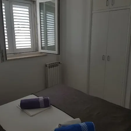 Palute 3* Supetar