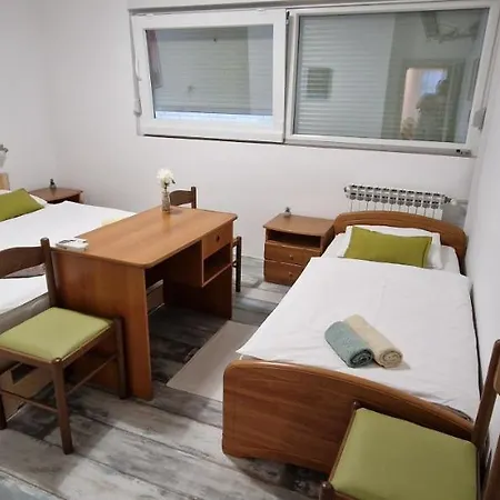 Palute Gostinjska kuća Supetar