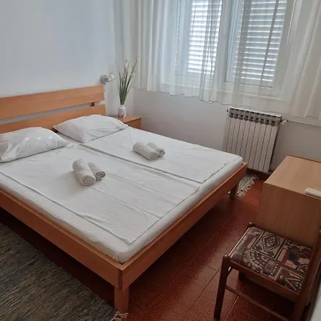 Palute Gostinjska kuća