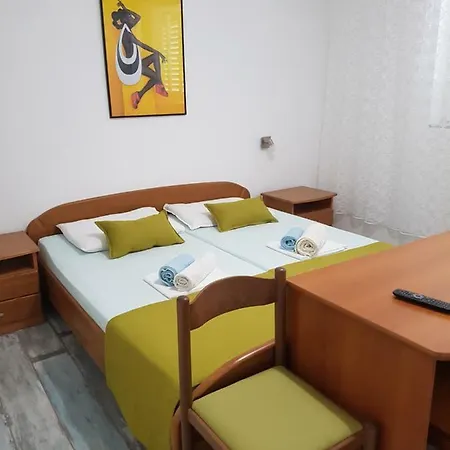 Palute Gostinjska kuća Supetar