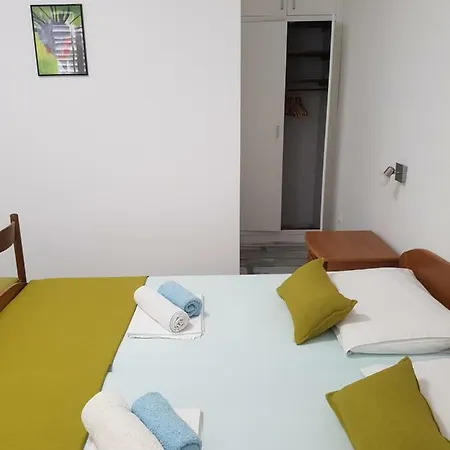 Gostinjska kuća Palute